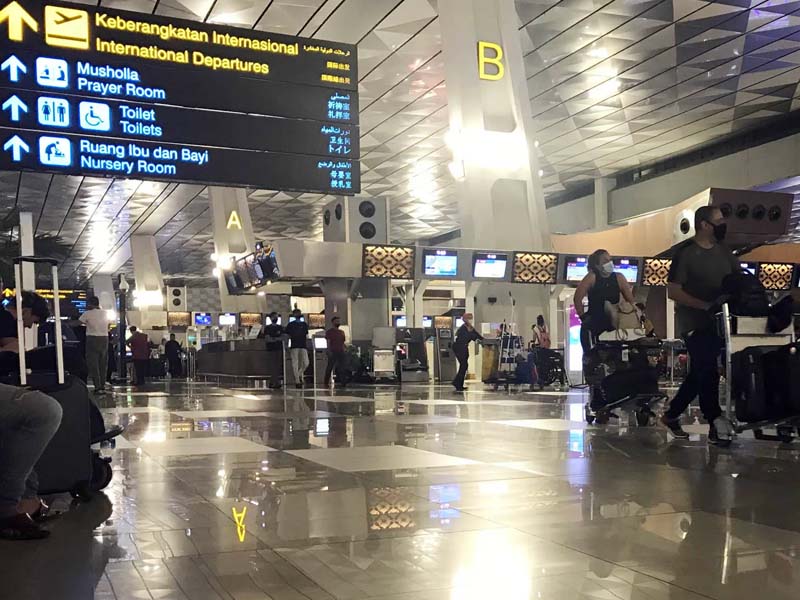 Rental Mobil Bandara: Karya Pratama Travelindo Pilihan Terbaik Sewa Mobil di Bandara Soekarno-Hatta, Bandung, dan Layanan Antar-Jemput Bandara